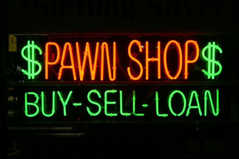 How Much Do You Get For Selling Pawning Things At A Pawn Shop