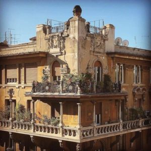 The rooftop of an house near the Frog fountain