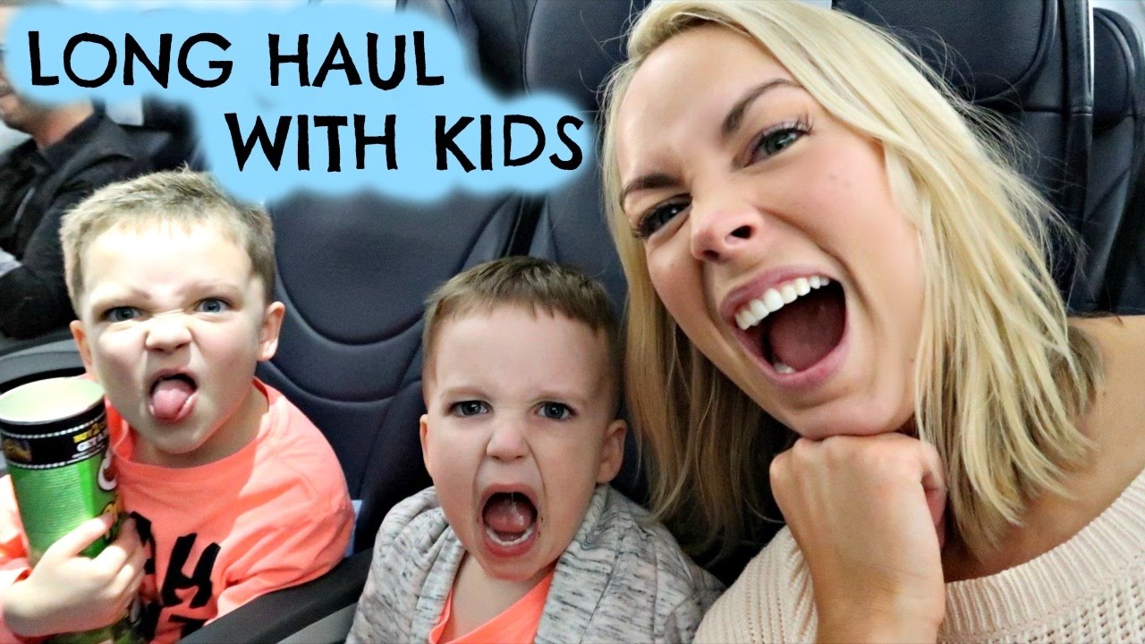 Try 7 Awesome Packing Tips for a Long Haul Flight with Kids