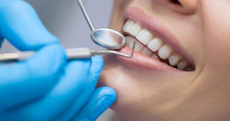 Here’s How To Deal With Cavities, Gum Disease & Tooth Infections