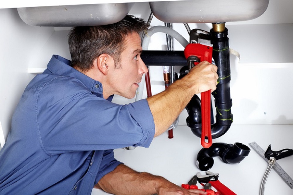 Ten Top Tips for Running a Lucrative Plumbing Business