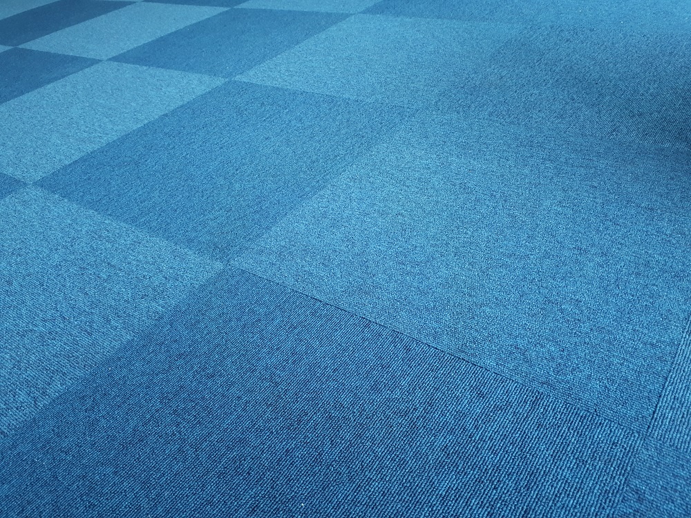 Install Carpet Tiles