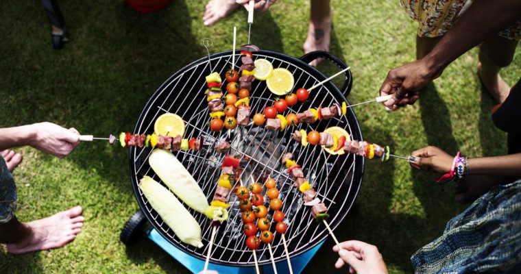 8 Things to Consider Before Throwing an Outdoor BBQ Party
