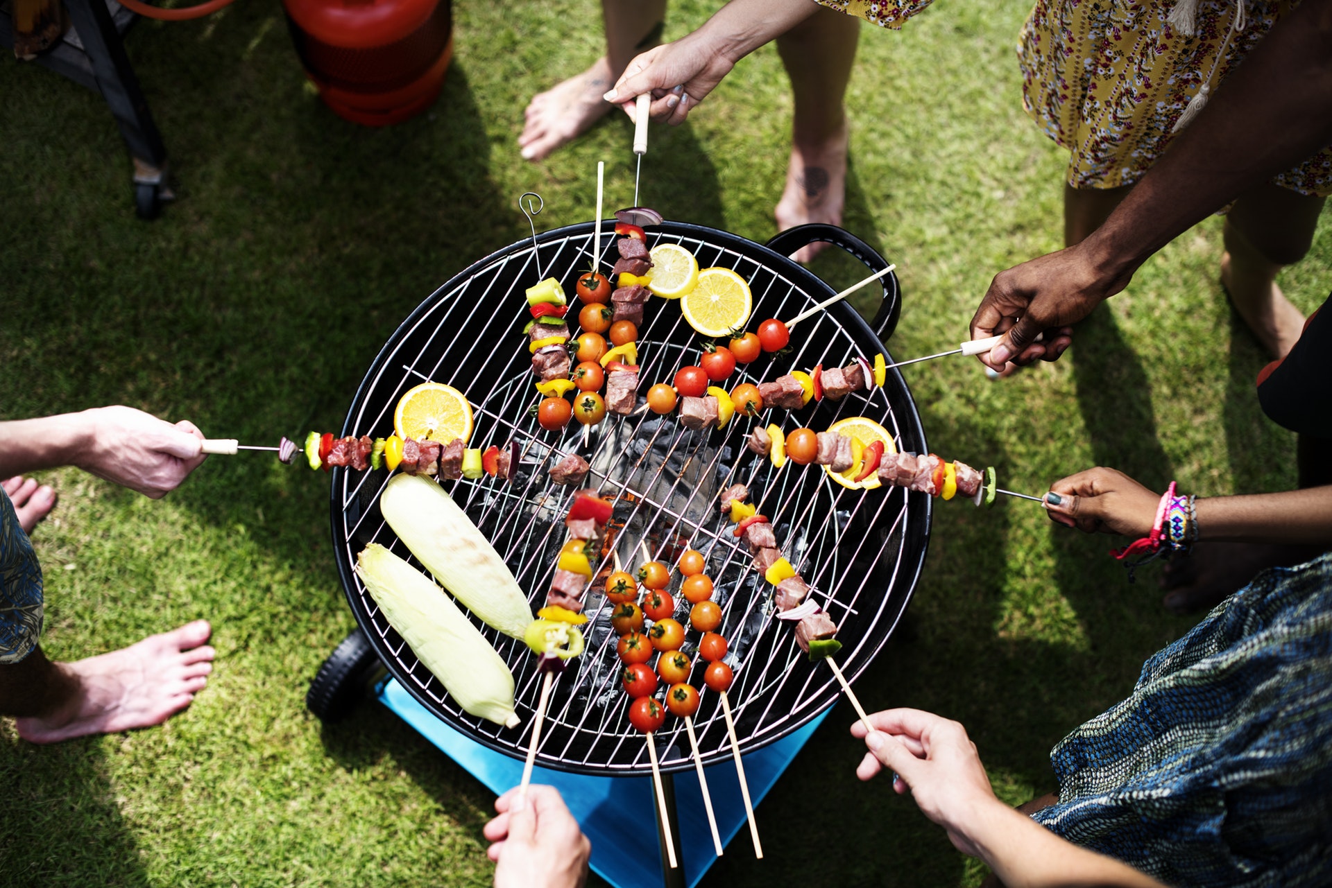 8 Things to Consider Before Throwing an Outdoor BBQ Party