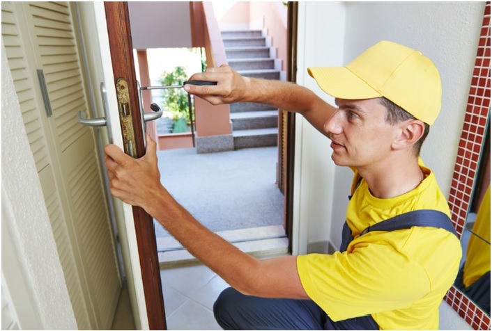 5 Tips on How to Keep Your Home and Family Secure From Burglars