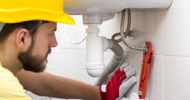 What Services can you Expect from Emergency Plumbers?
