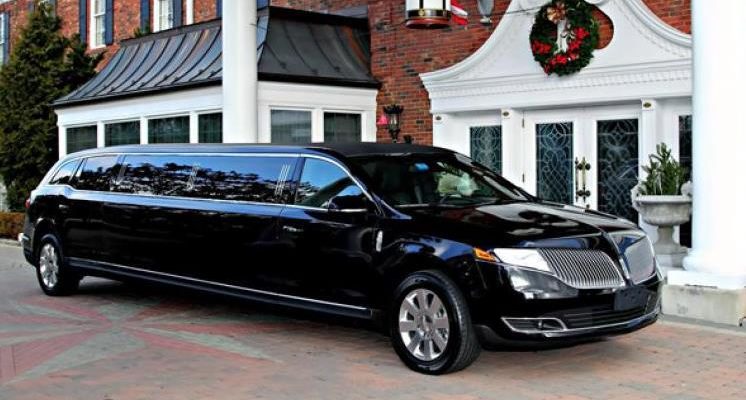 3 Reasons Why Hiring a Limo Will Guarantee You a Successful Trip – Guide