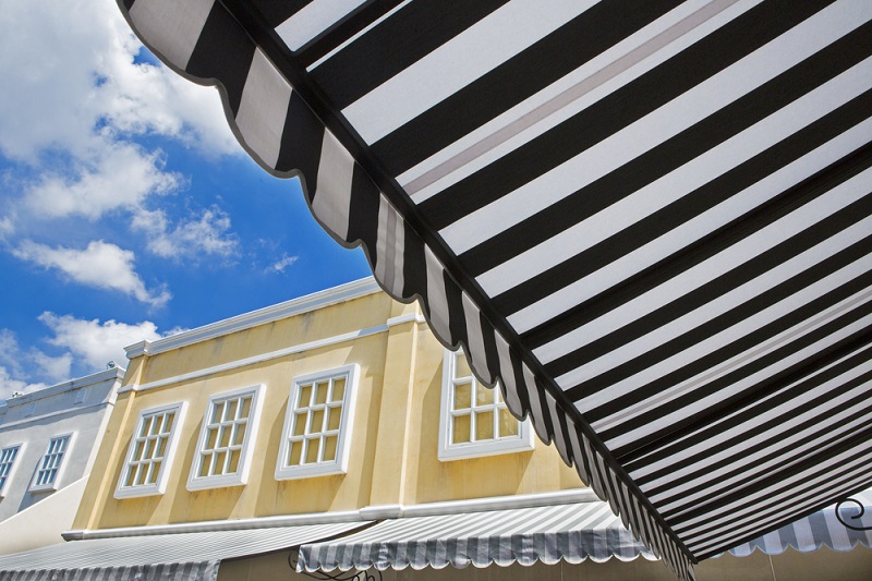 Retractable Patio Roof