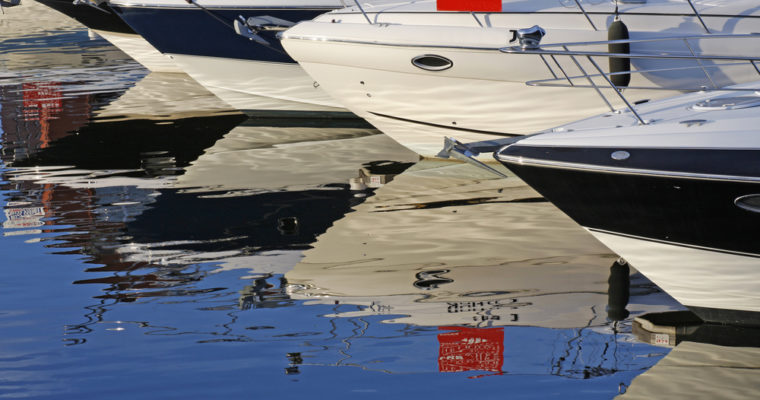 A Look at the Tips for Buying Used Boats for Sale Online