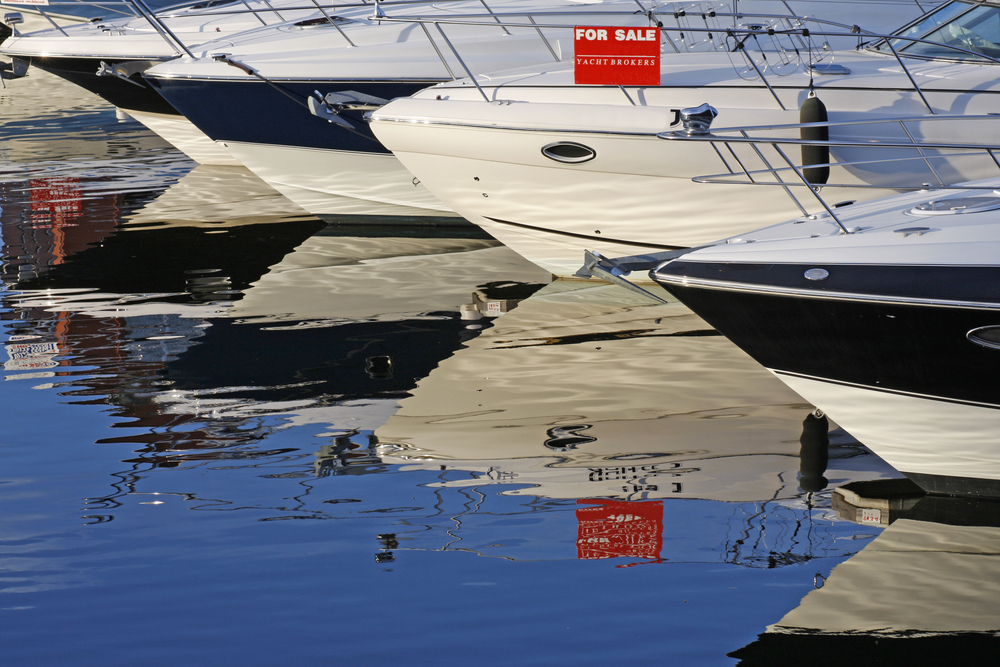 A Look at the Tips for Buying Used Boats for Sale Online