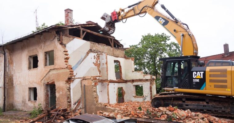 Factors That Should be Considered While Hiring Expert Demolition Contractors