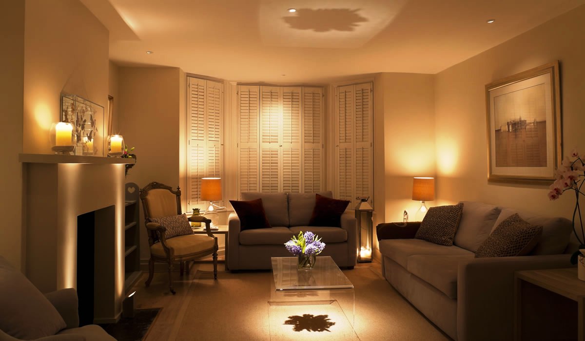 7 Romantic Living Room Décor Ideas - WanderGlobe