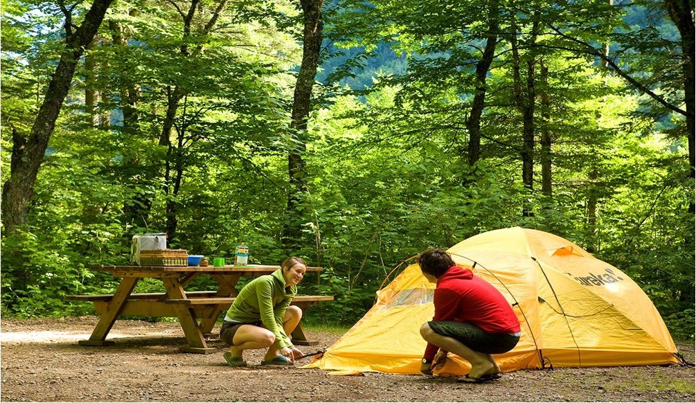 Is a Sleepaway Camp the Best Thing You Can Do for Your Child?