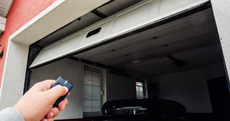 Key Things To Keep A Note Of While Buying An Electric Garage Door Opener!