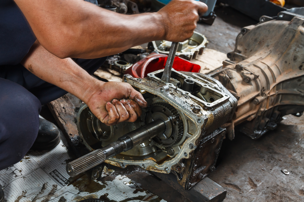 Considerable Signs Which Indicate That Your Vehicle Needs Car Transmission Repair