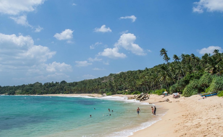 Tangalla bay beach