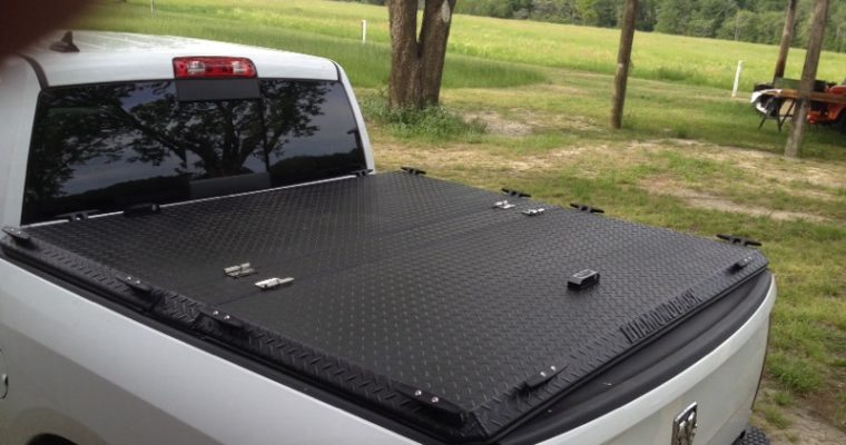 How to Choose Truck Bed Covers (Right Tonneau Cover for the Truck)