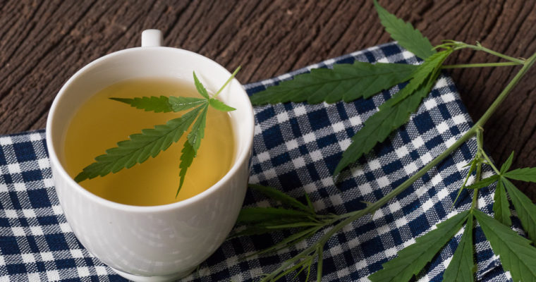 5 Reasons to Start Drinking Cannabis Tea