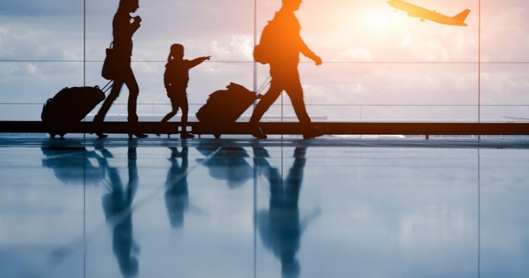 Traveling with Kids? Here’s How to Have a Fuss-Free Flight