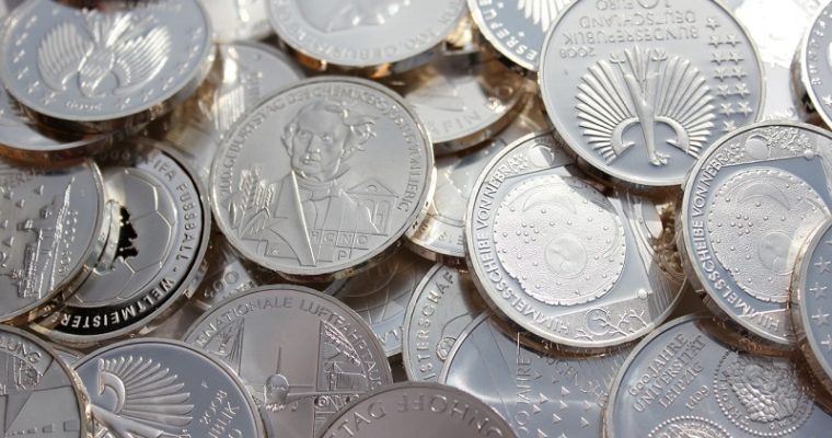 Reasons Why You Should Invest in Silver Coins