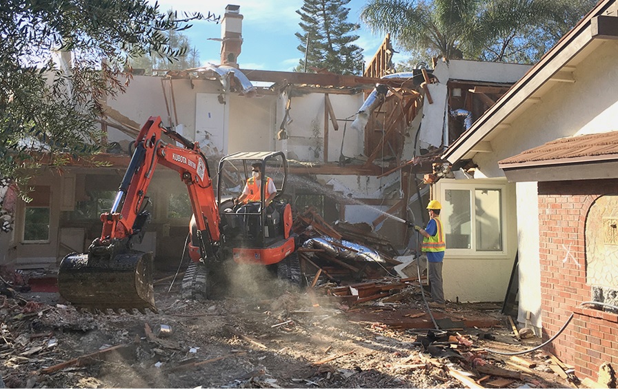 Benefits of Hiring Professional Demolition Contractor