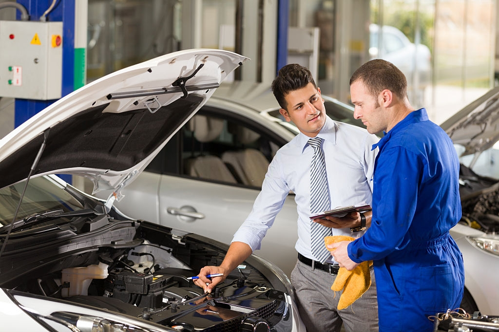 Essentials Maintenance of BMW Car Service