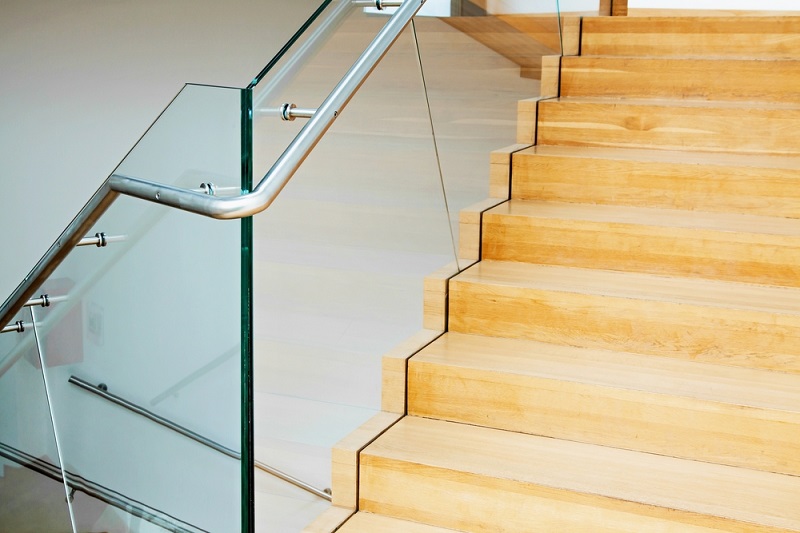 How To Select The Right Frameless Glass Balustrade?