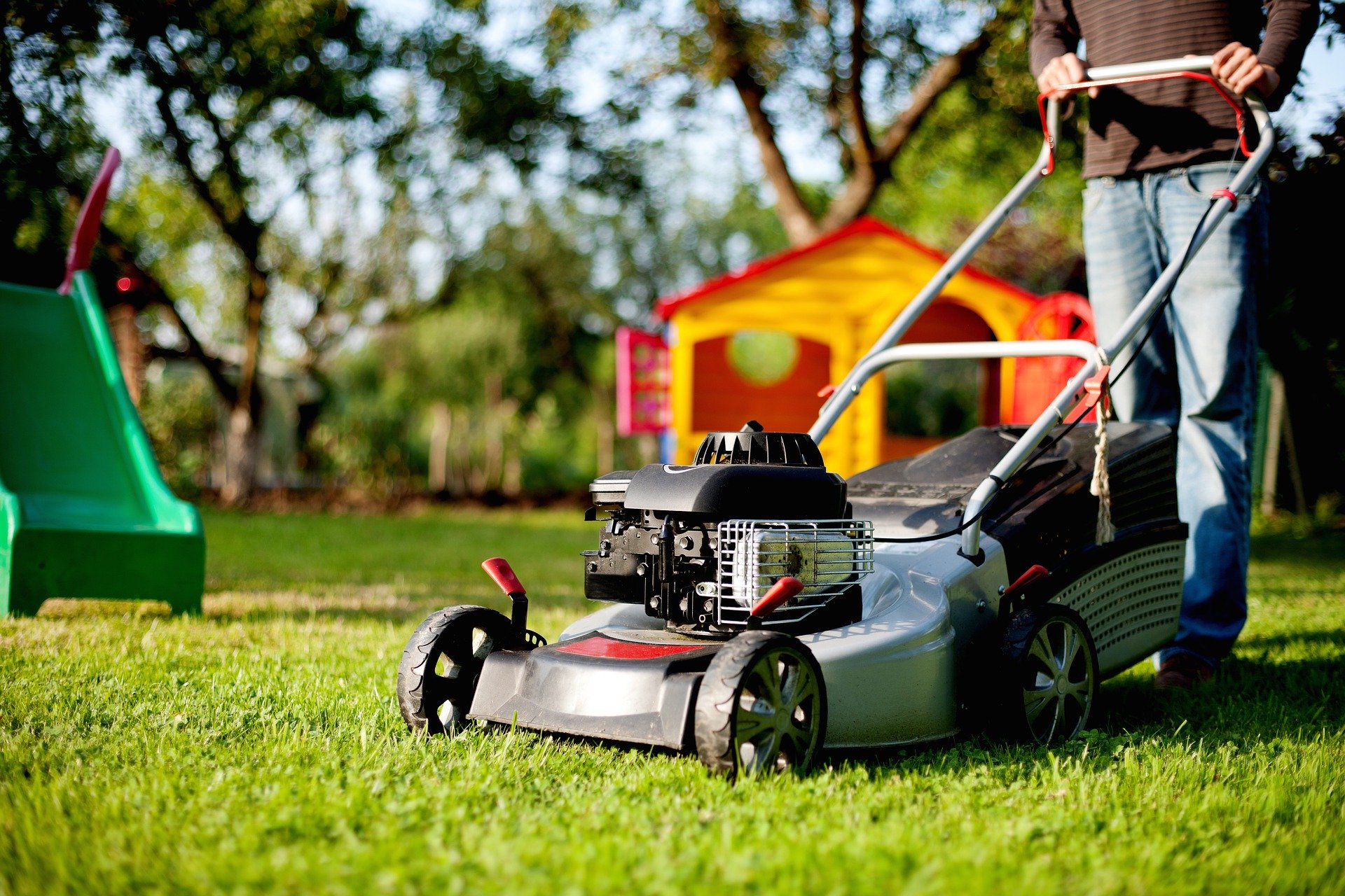 Lawn Mowing: Everything You Need to Know