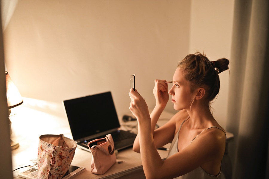 Hot Weather-Proof Your MakeUp