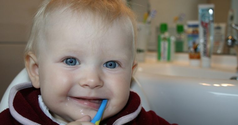 5 Best Tips to Maintain the Oral Health of Your Newborn Baby