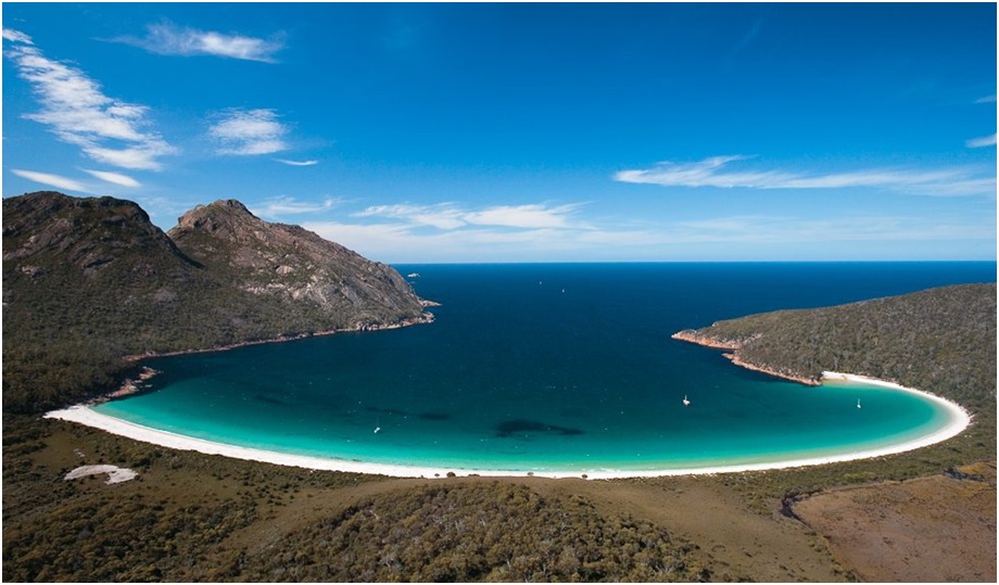 Reasons to Stay at Any of The Freycinet Hotels in Tasmania