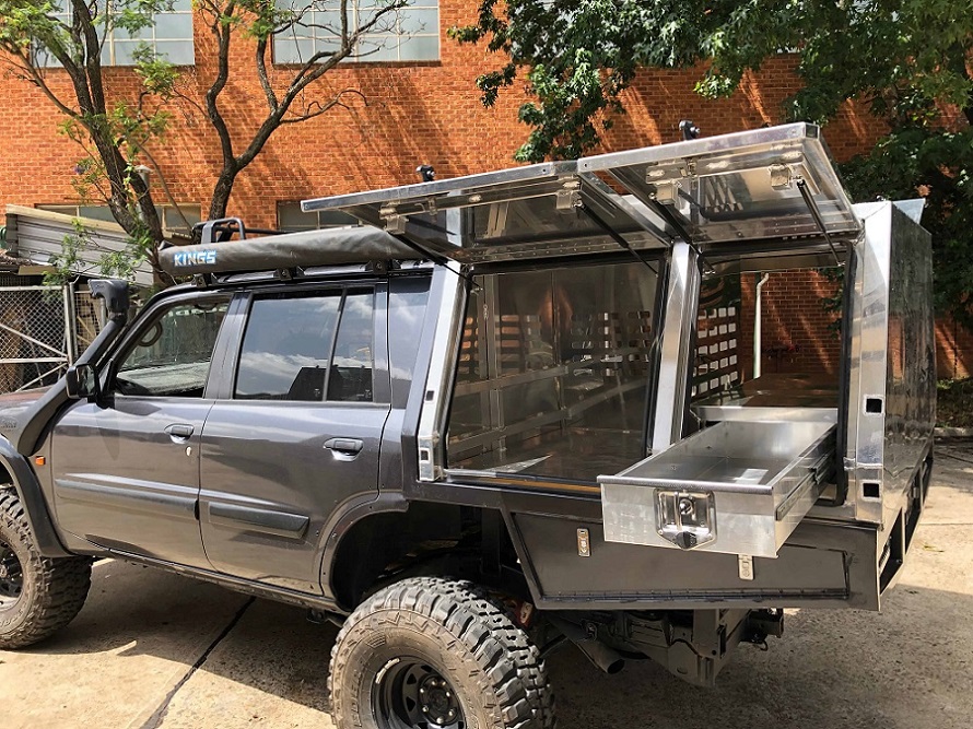 7 Key Points to Consider Before Choosing a Custom Ute Canopies