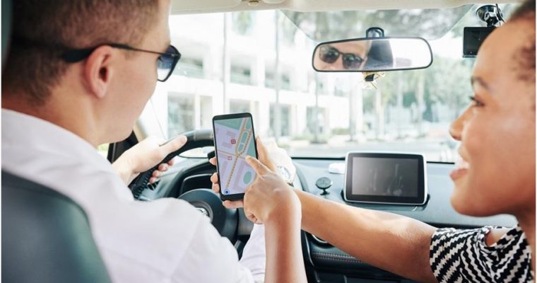 Uber or Lyft: Which Is Safer for Female Riders?