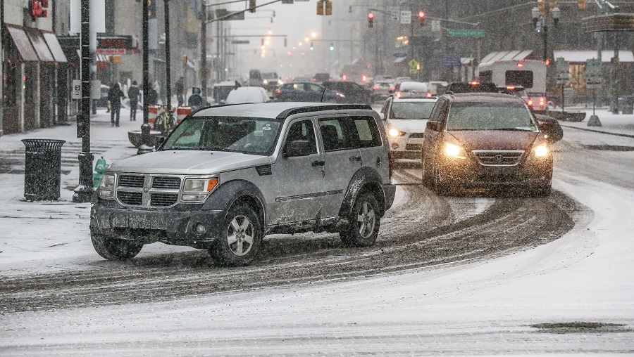 Safeguard Your Car from Road Salt Damage with 5 These Tips