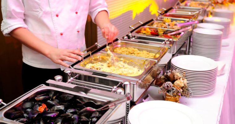 Things To Consider Before Contacting A Wedding Catering Service