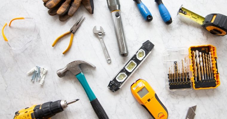 Safety Basics: 8 Tips When Handling Power and Hand Tools