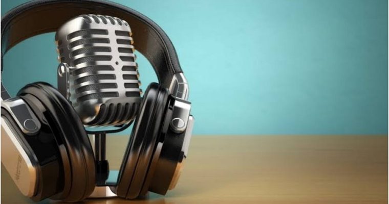 Step-By-Step Guide To Start A Podcast For Free