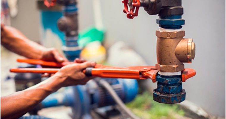 11 Important Things To Consider Before Hiring a Professional Plumber