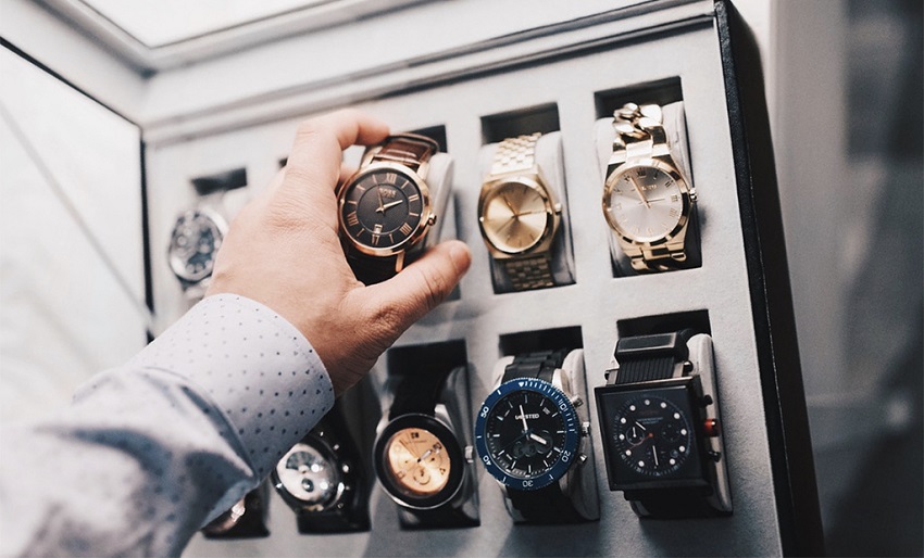 4 Tips on How to Start Your Luxury Watch Collection