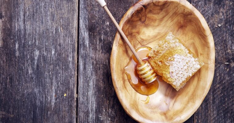 Active Manuka Honey – An Incredible Natural Remedy For All Your Skin Problems