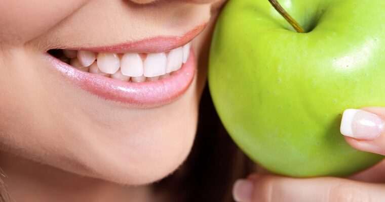 Healthy Lifestyle: Important Factors of Having Healthy Teeth