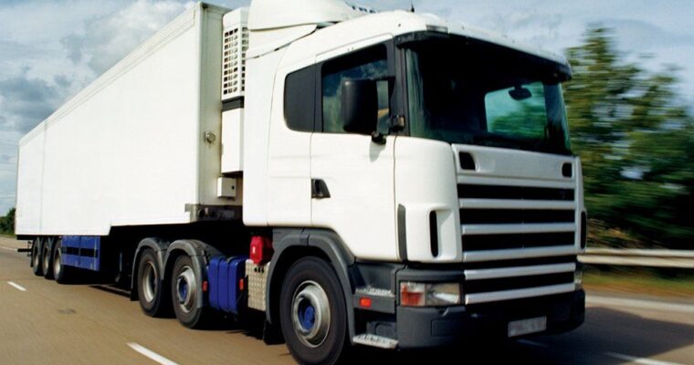 Top 5 Things to Check in a Training School When You Need an HGV Licence for Driving