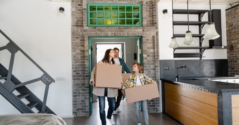 Moving Out of The City? Here’s A No-Headache Checklist To Follow
