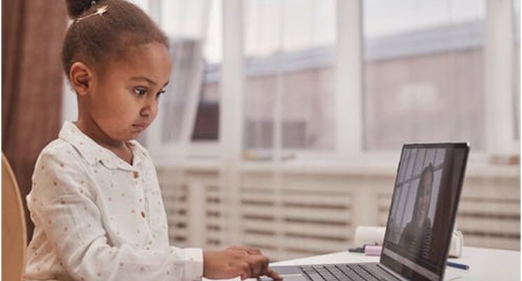 How to Pick the Right Online Preschool for Your Toddler