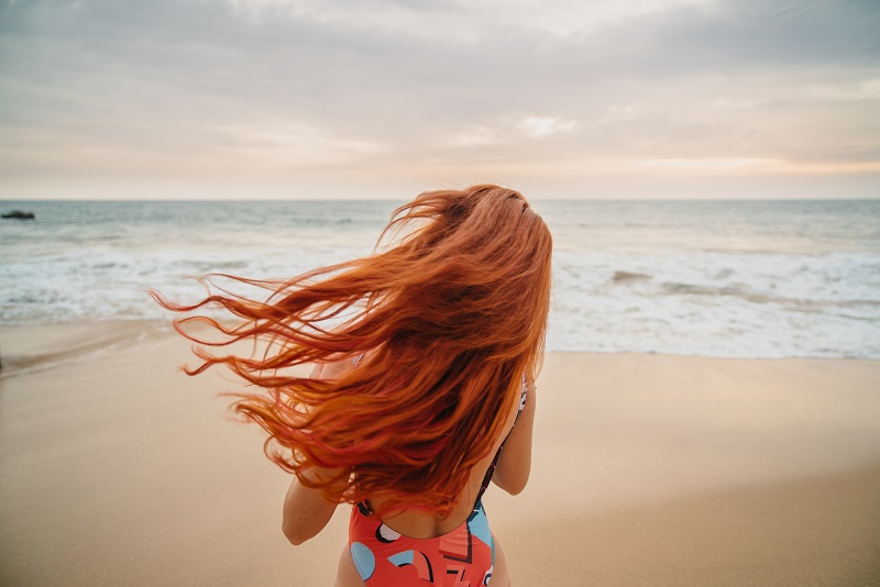 6 Hair Care Mistakes To Avoid When Traveling