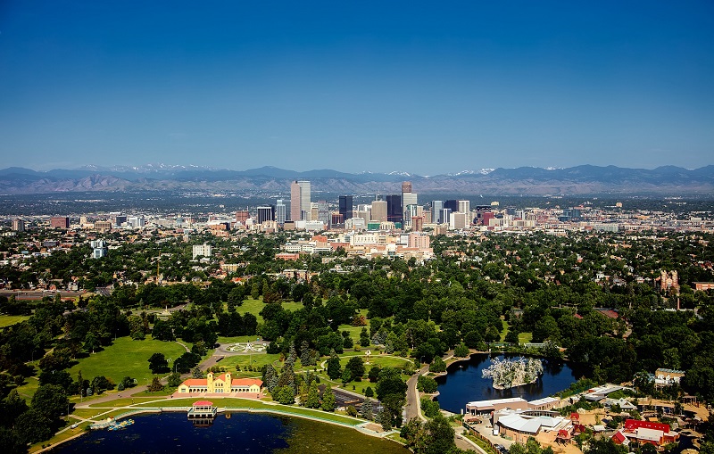 What are the Pros and Cons of Living in Denver?