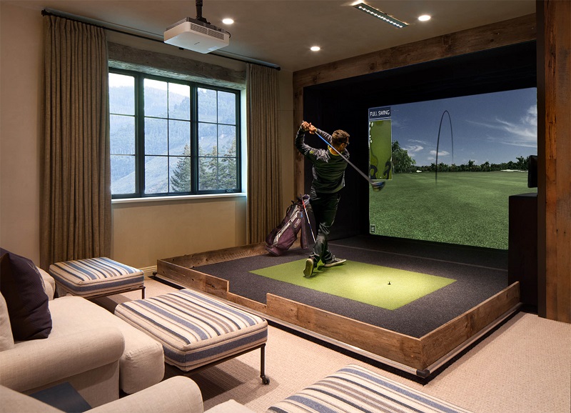 How Does a Golf Simulator Work and The Benefits of Using One