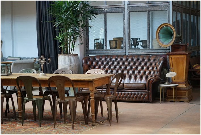 Guide To Buying Antique Furniture