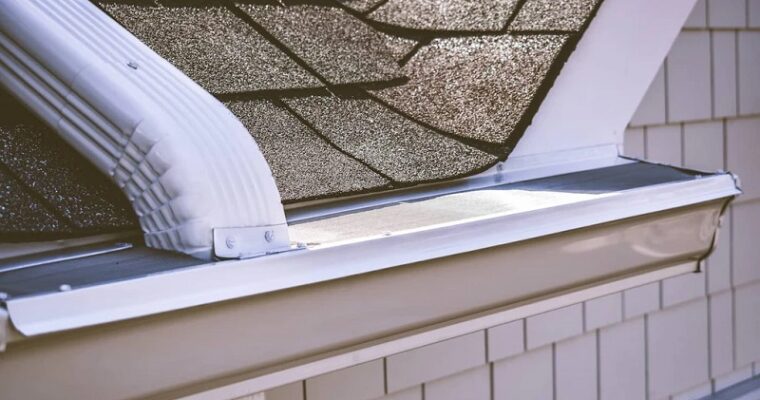 Keeping Your Gutters Clean All Year Long