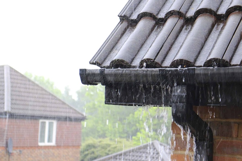 Common Gutter Problems and How to Fix Them: A 2022 Guide for Homeowners